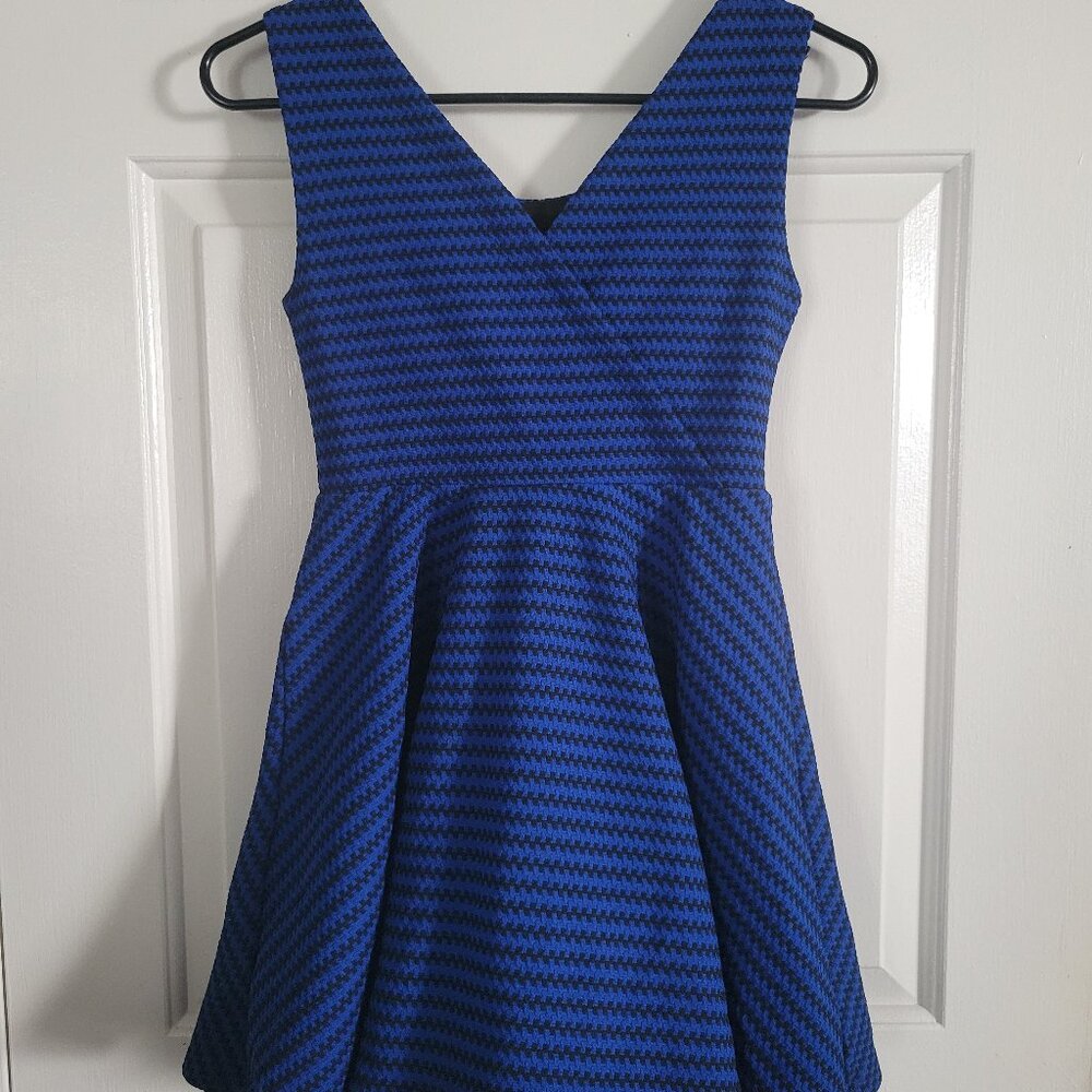 Girls Size 8 Black/Blue Stripe Dress